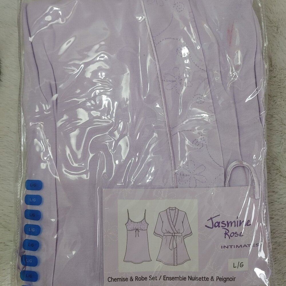 Chemise and robe set